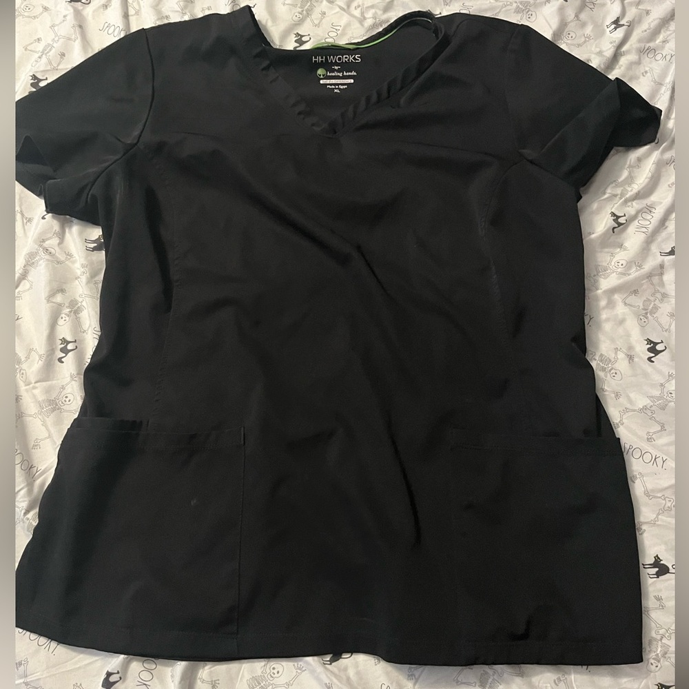 XL Healing Hands black scrub top EUC